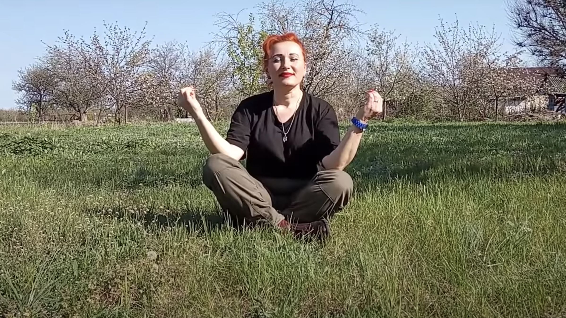 Дистанцуха: харківська вчителька біології зачитала реп про коронавірус