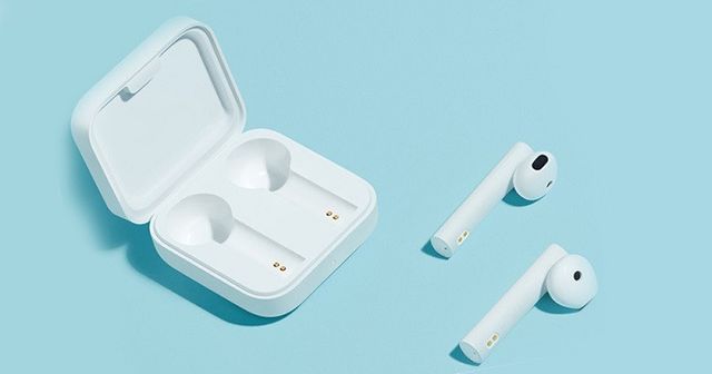 Xiaomi представила бюджетних 'убивць' AirPods: їхня ціна смішна - фото 404295