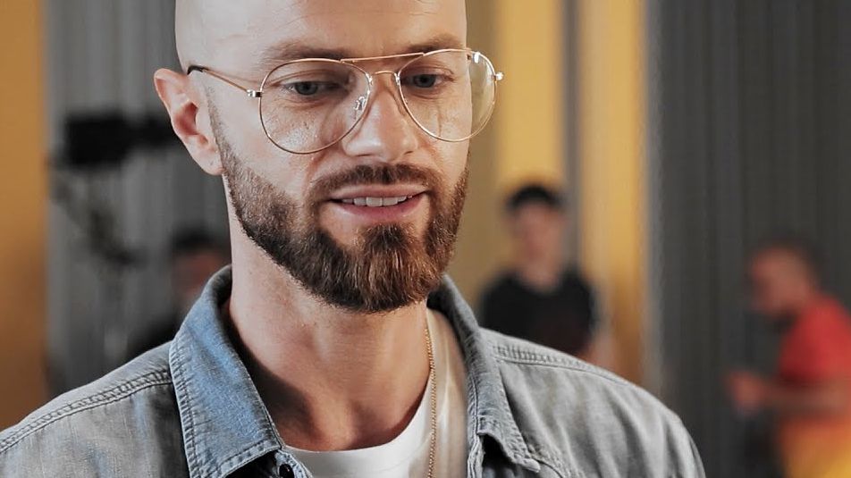 Влад Яма показав, як спалює калорії після самоізоляції