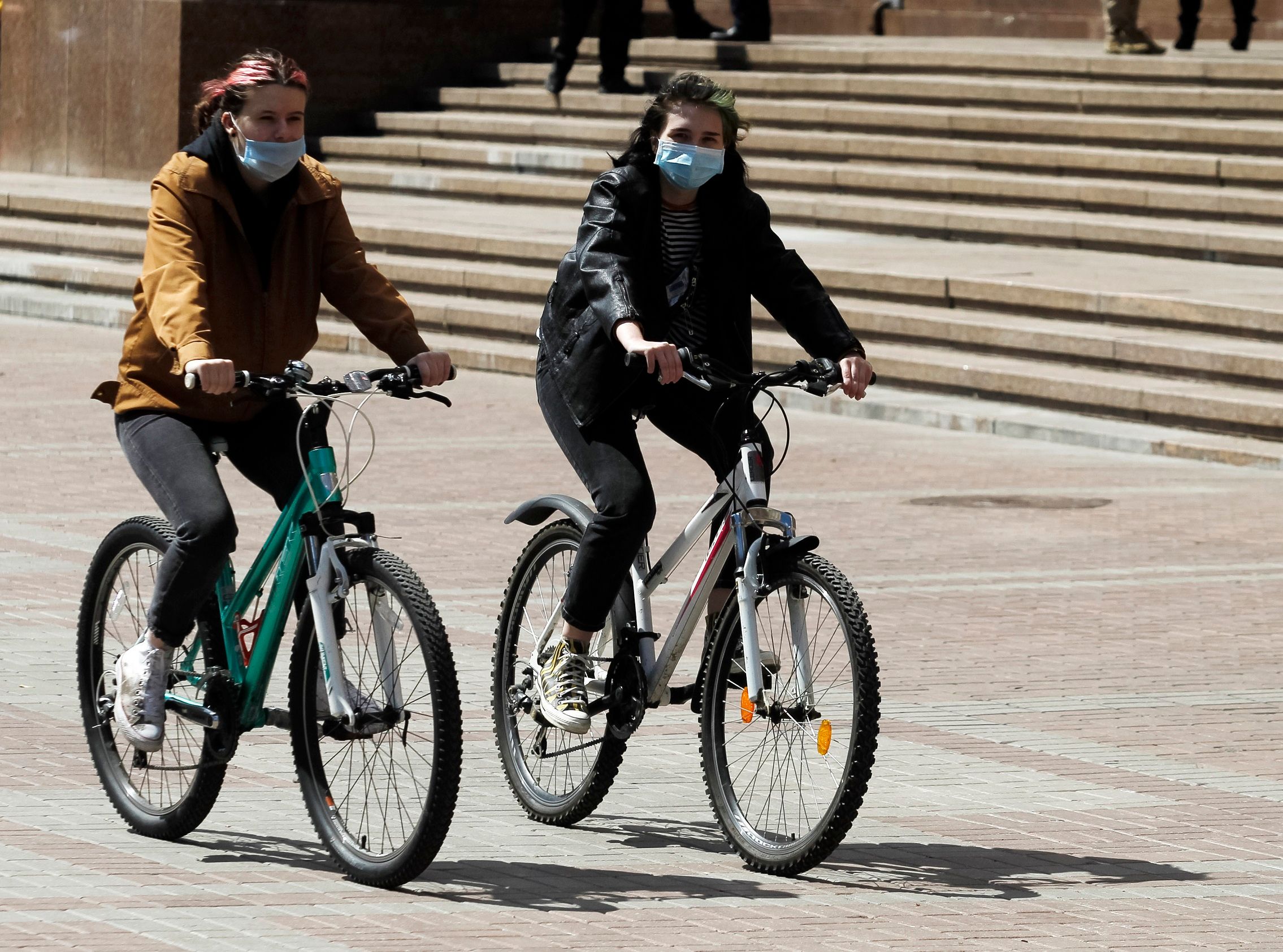 Що дозволять в Україні з 22 травня: пом'якшення карантину на другому етапі