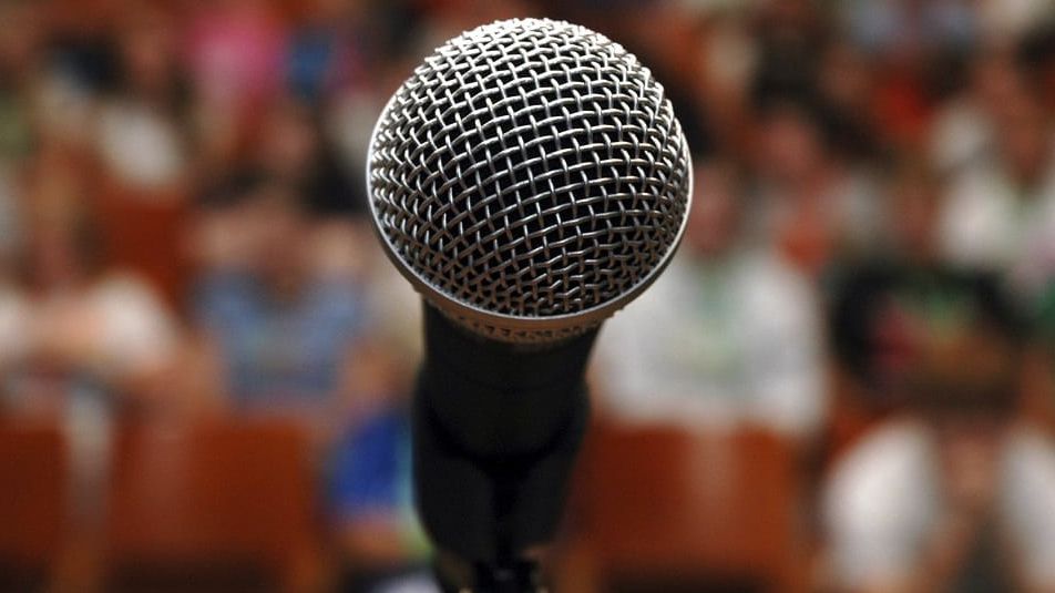 Привіт, Siri: Боязнь публічних виступів усуватимуть за допомогою голосових помічників