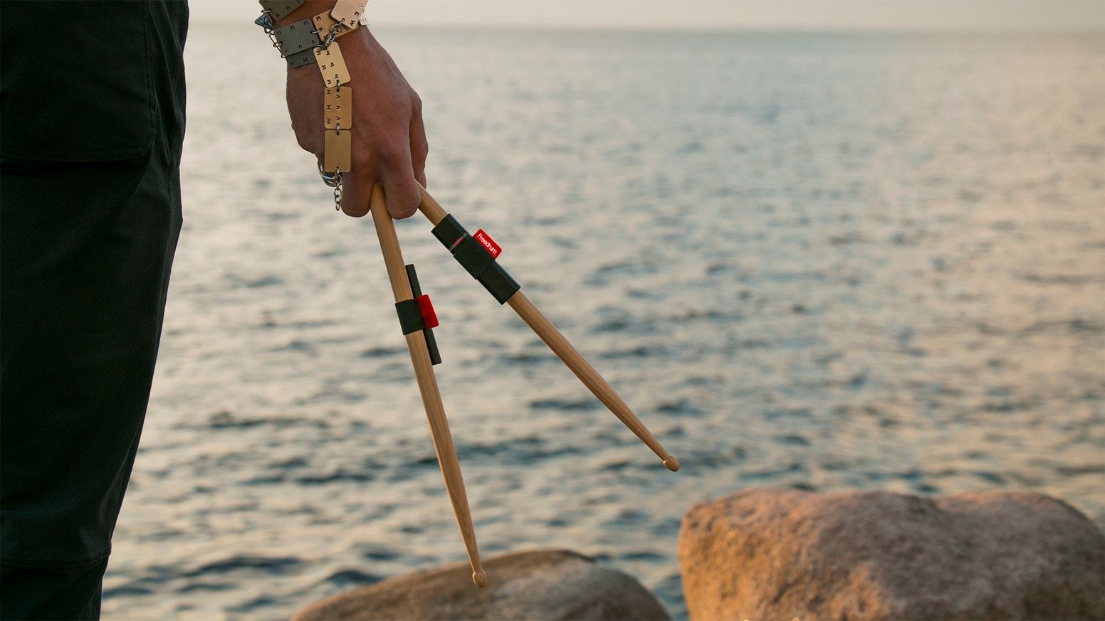 З'явились безшумні палички для барабанів: сусіди видихнуть з полегкістю