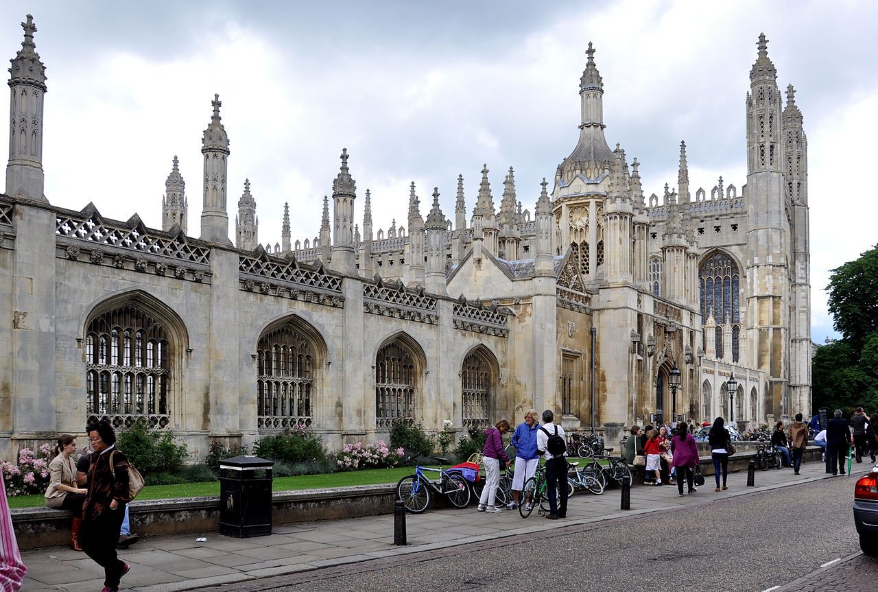 Кембридзький університет на дистанційному навчанні до 2021 року - фото 1