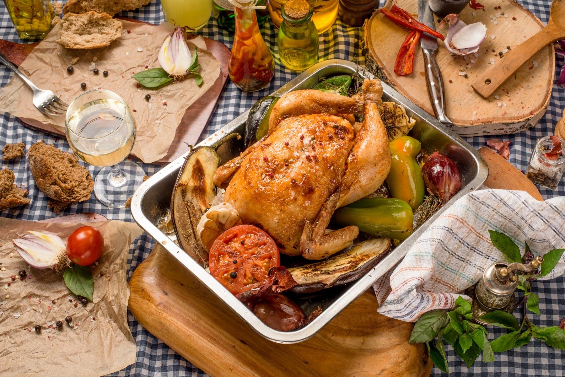 Зірка Голодних ігор поділилась рецептом фірмової смаженої курки: пальчики оближеш