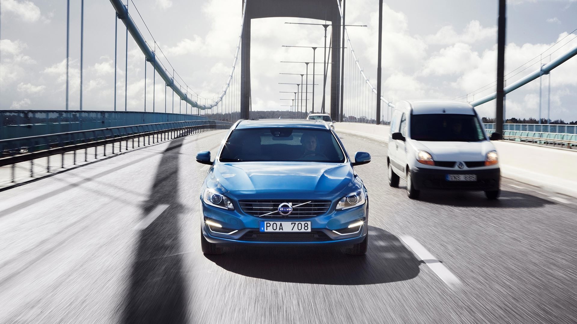 Volvo обмежила швидкість своїх автомобілів: з вітерцем не поганяєш?