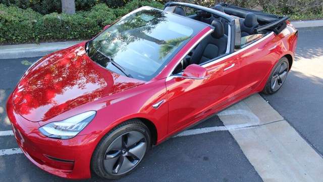 Електромобіль Tesla Model 3 перетворили у кабріолет: ефектні фото - фото 405574