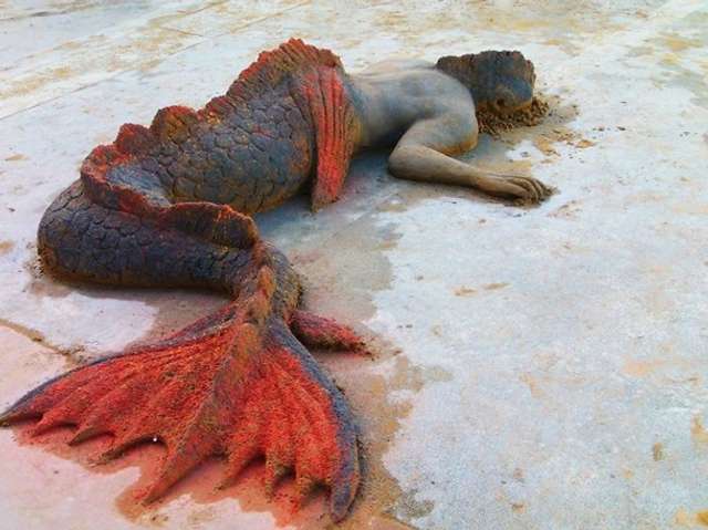 Цей чоловік створює з піску неймовірні реалістичні скульптури - фото 406165