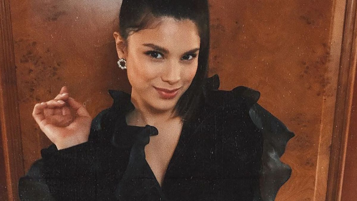 Співачка Мішель Андраде показала ідеальне тіло