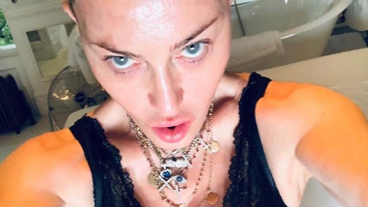 Мадонна - фото 1