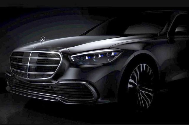 Mercedes-Benz показали оновлену версію S-Class - фото 406479