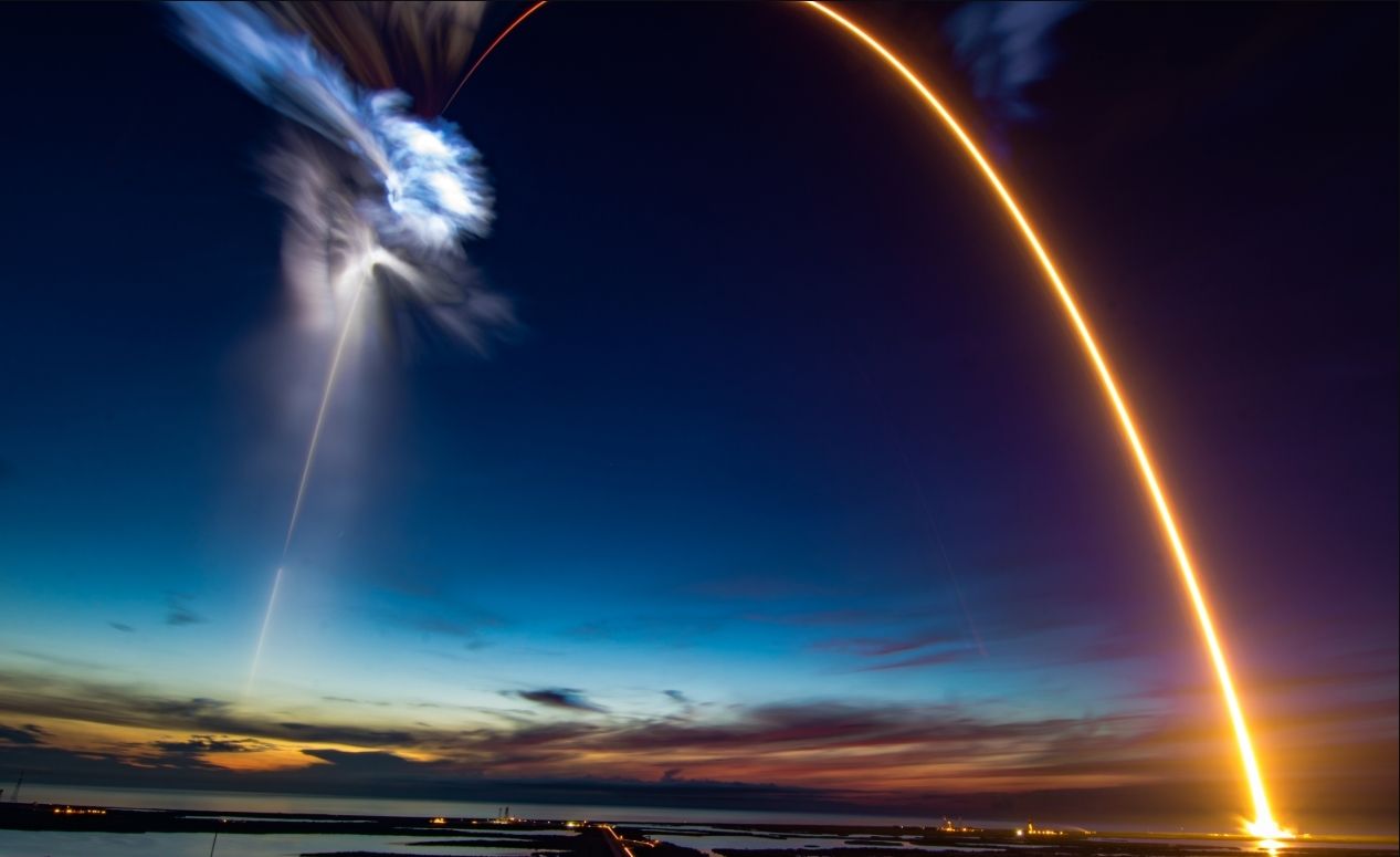 Falcon 9 - фото 1