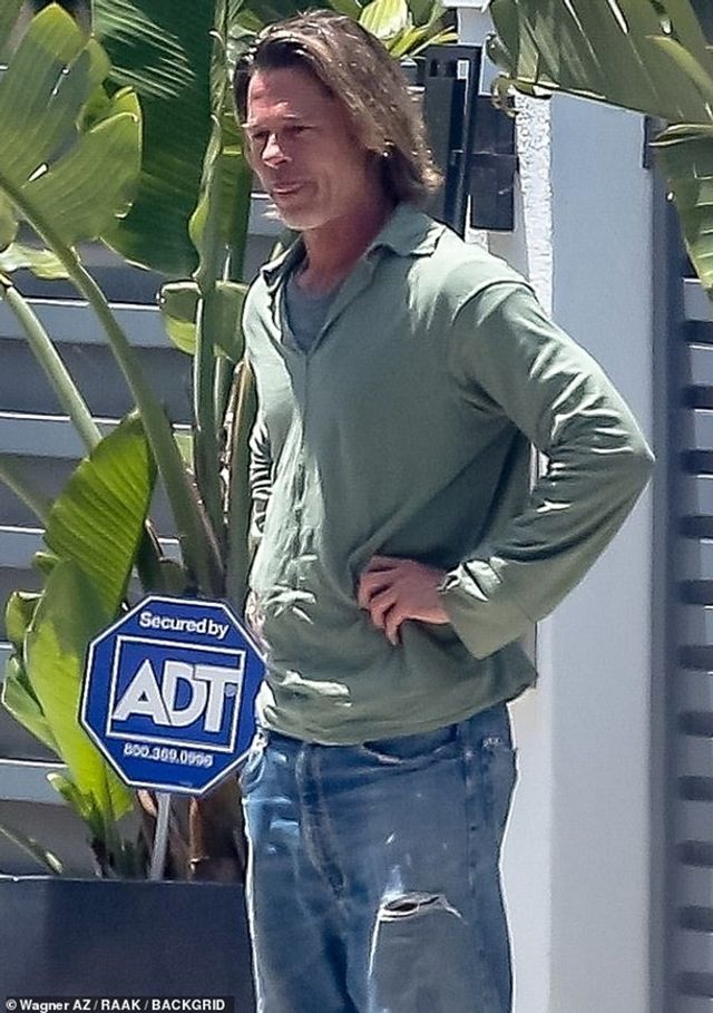 Шанувальники Бреда Пітта сплутали актора з безхатченком - фото 406803