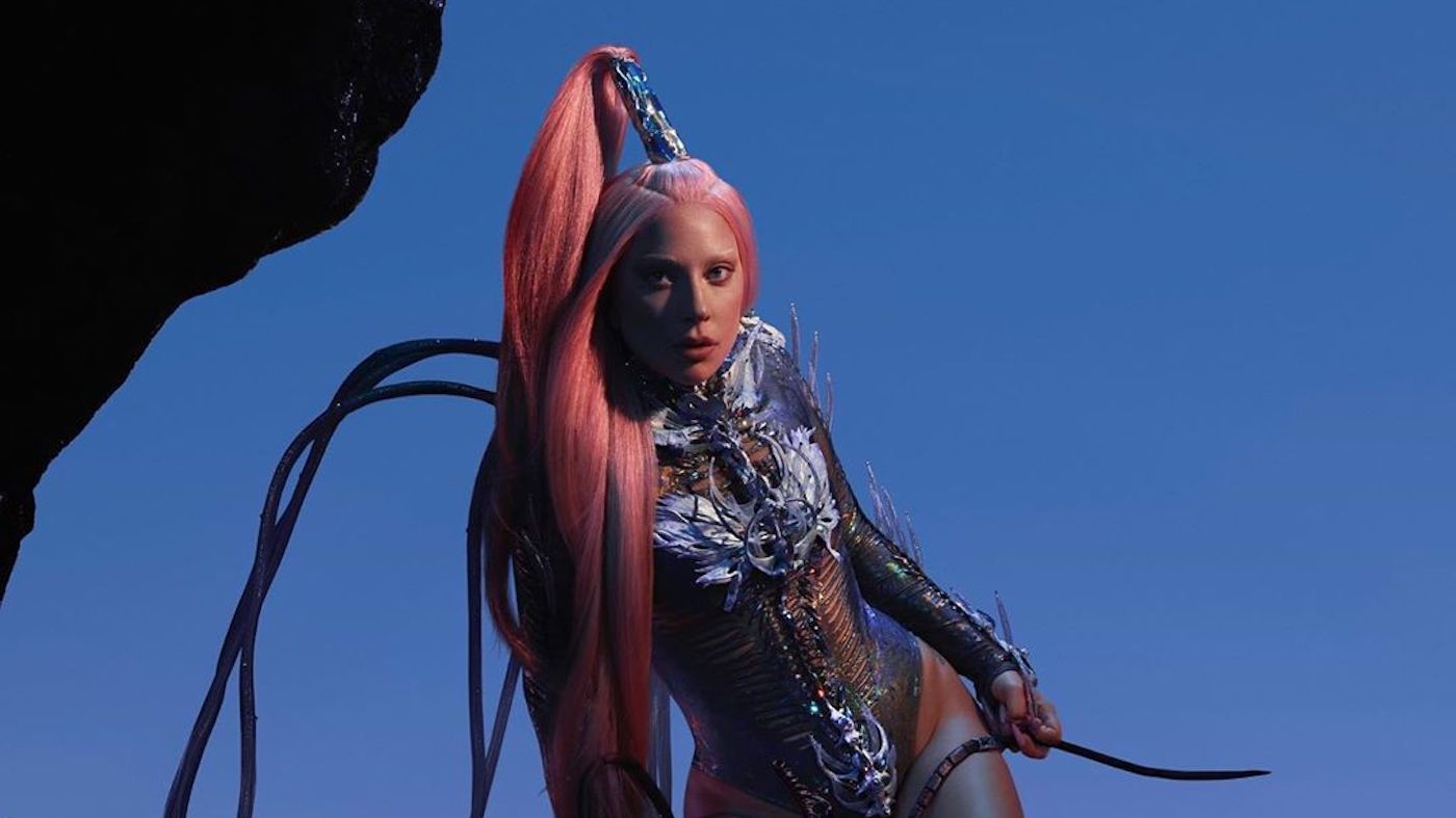 Леді Гага випустила ще одну пісню з нового альбому