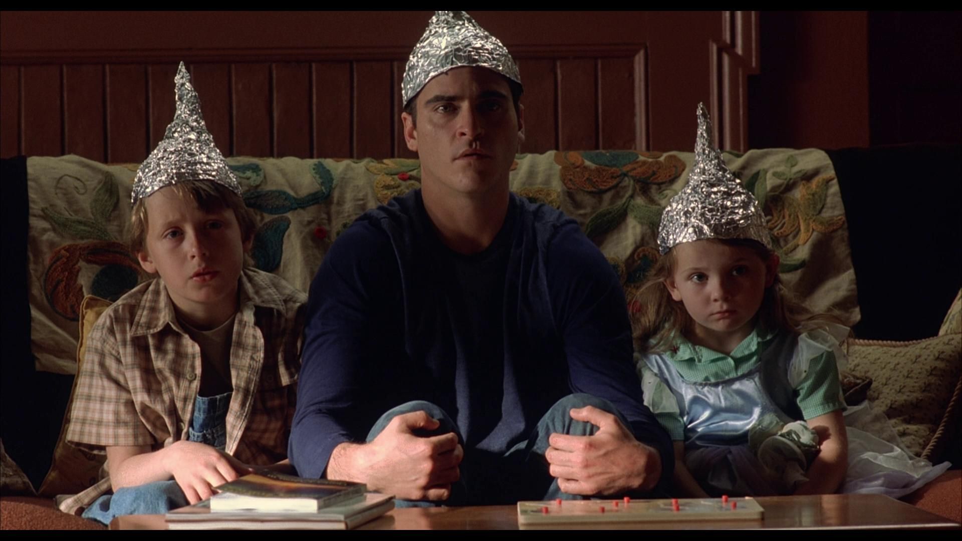 Експерти перевірили чудо-флешку для захисту від 5G: чим вона особлива?