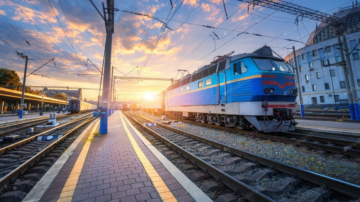Укрзалізниця почала продаж квитків ще на шість поїздів далекого прямування