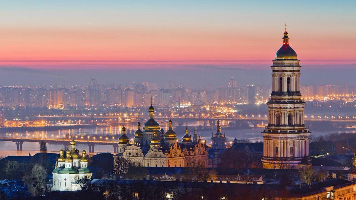 Українські зірки привітали Київ з Днем міста - фото 1