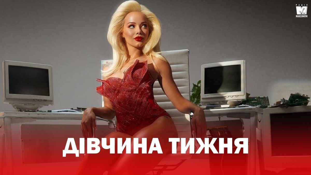 Дівчина тижня: гаряча стриптизерка та порноактриса Ельза Джин, яка зводить з розуму (18+)