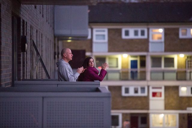 У Британії представили офіційний архів фото часів пандемії коронавірусу - фото 407663