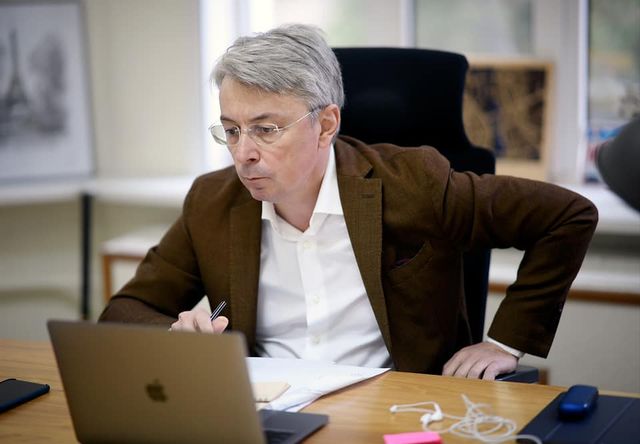 Олександр Ткаченко – новий міністр культури: біографія і факти - фото 408109