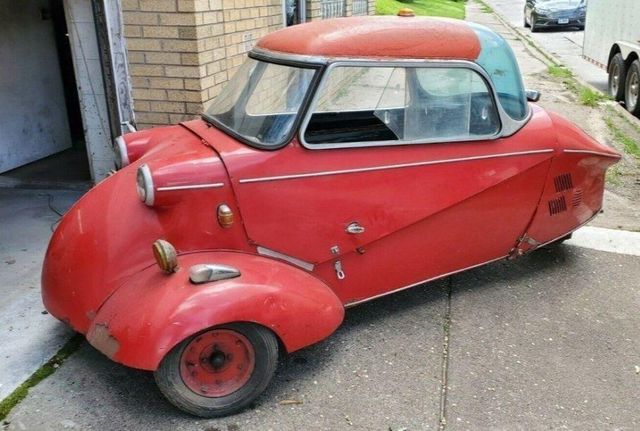 Дивіться на футуристичне триколісне авто з 60-х з відкидною кабіною - фото 408163