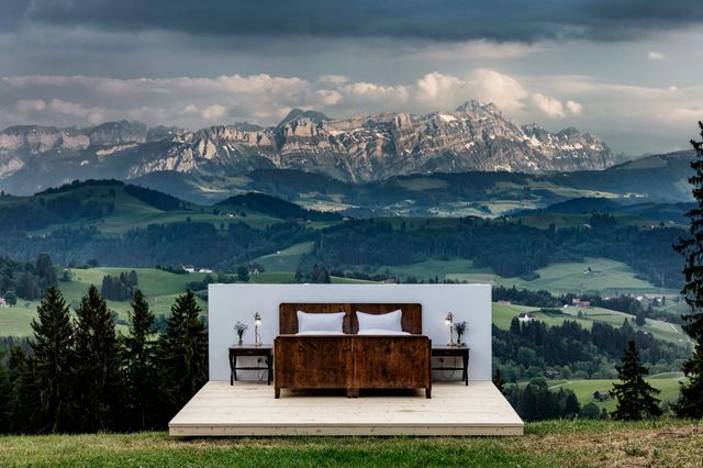 Ідеально для самоізоляції: в Альпах відкрили готель без стін і даху - фото 408219