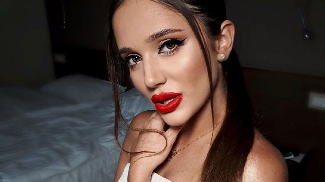 Переможниця Холостяка пояснила, чому досі носить обручку з шоу