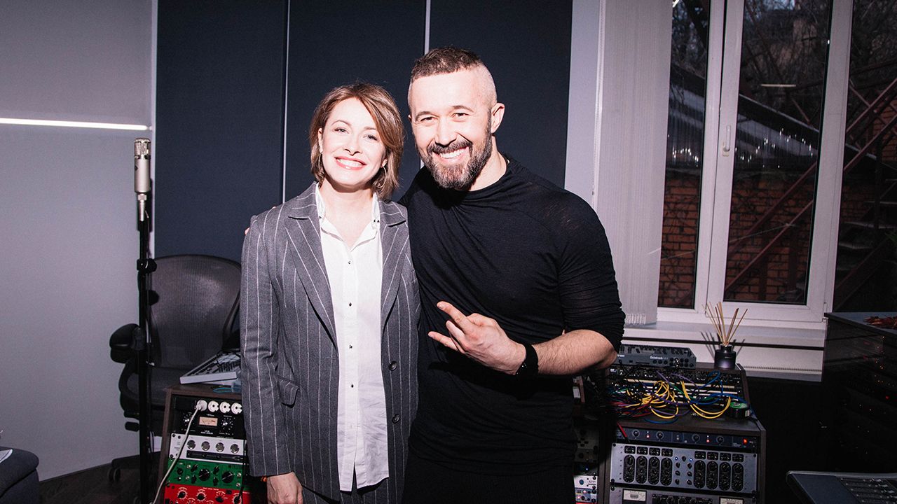 Сергій Бабкін та Олена Кравець випустили спільну пісню Спалах: слухайте новинку