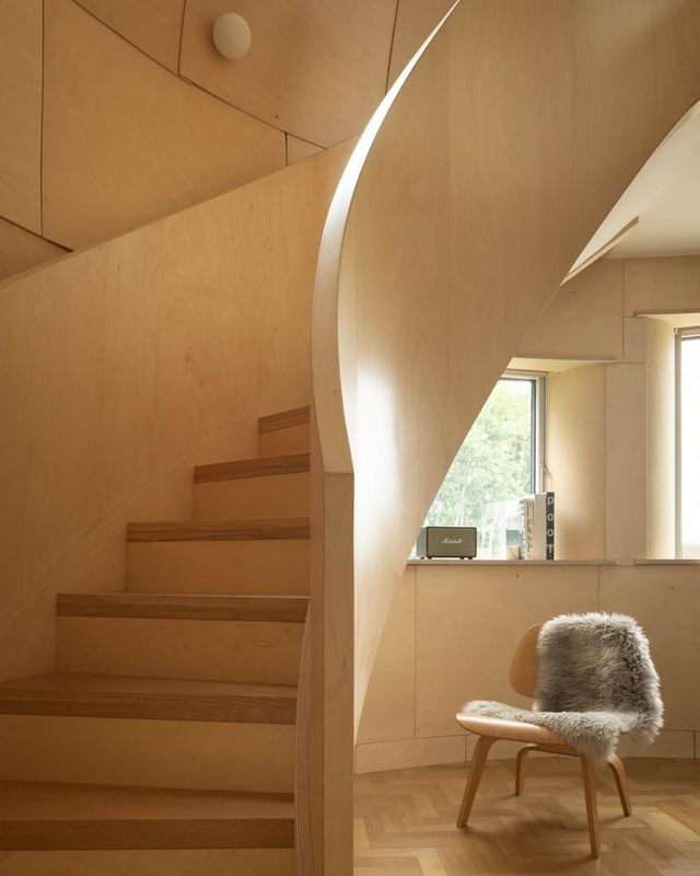 В Англії архітектори створили дім у вигляді хмелесушарки: ефектні фото - фото 408862