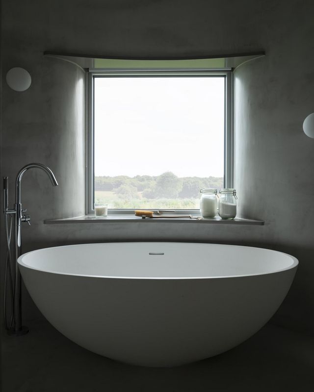 В Англії архітектори створили дім у вигляді хмелесушарки: ефектні фото - фото 408873