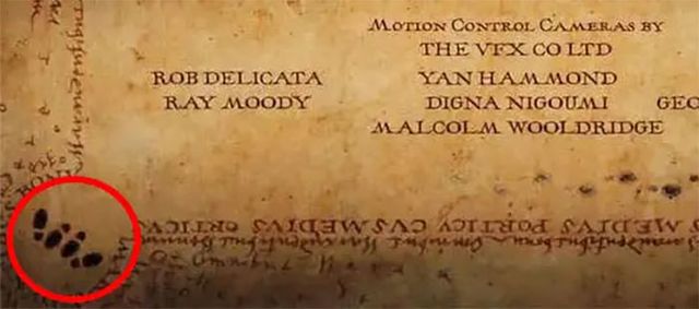 20 прихованих деталей у фільмах про Гаррі Поттера, на які ви не звернули увагу - фото 409024