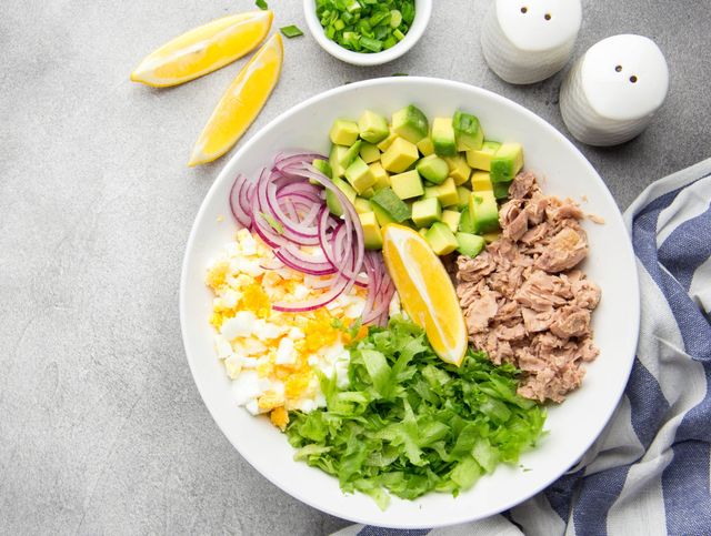 Можете додати до свого сніданку тунець - фото 409138