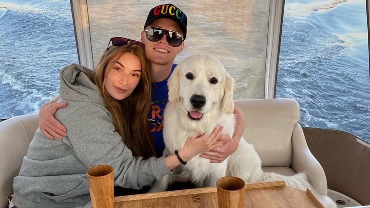 Лідер Динамо разом з дівчиною та собакою постали в образі героїв Сімпсонів