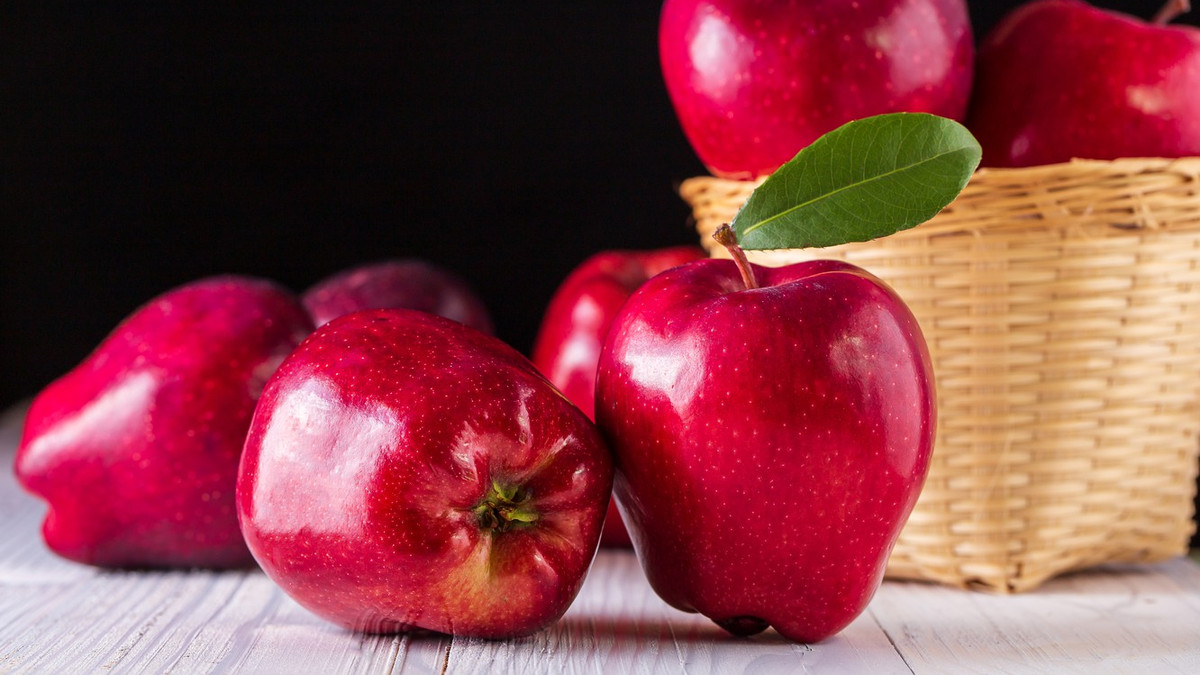Яблука можуть пригальмувати процеси старіння - фото 1