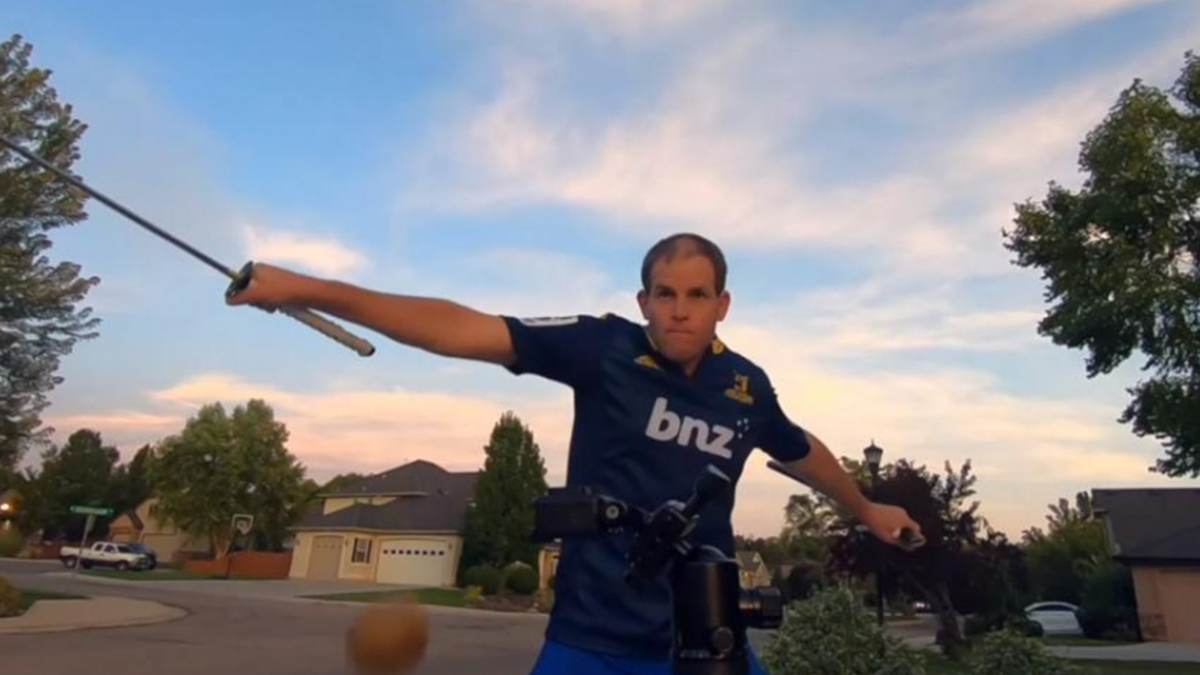 Американець встановив рекорд по розрізанню ківі: відеофакт