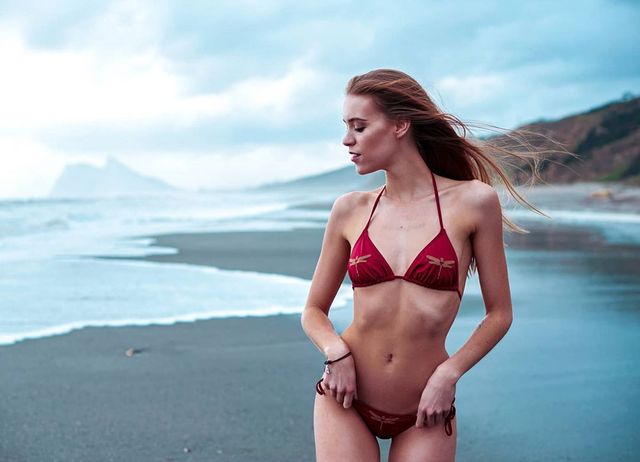 Дівчина тижня: еротична модель Стеффі Рубі, яка обожнює відриватися на фестивалях (18+) - фото 410081