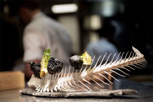 Ефектно чи дивно: надто креативна подача страв у закладах (фото) - фото 410291