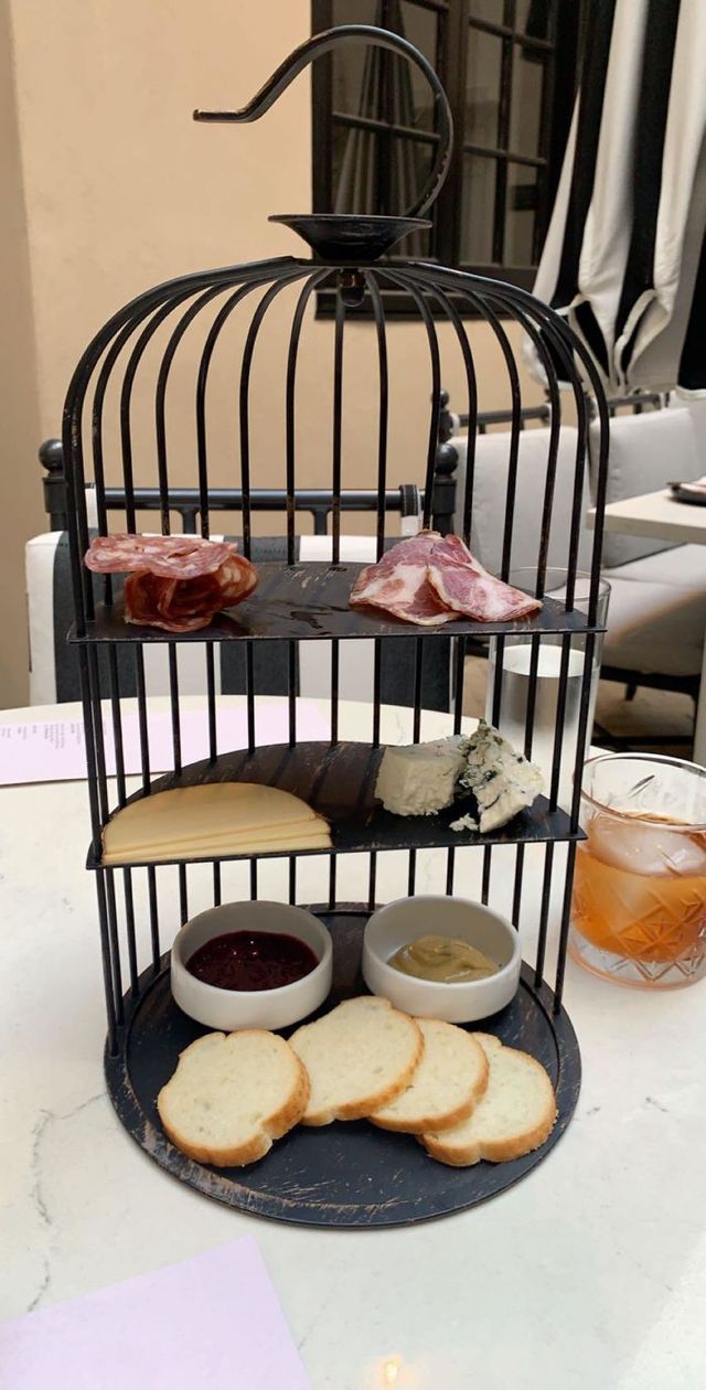 Ефектно чи дивно: надто креативна подача страв у закладах (фото) - фото 410298