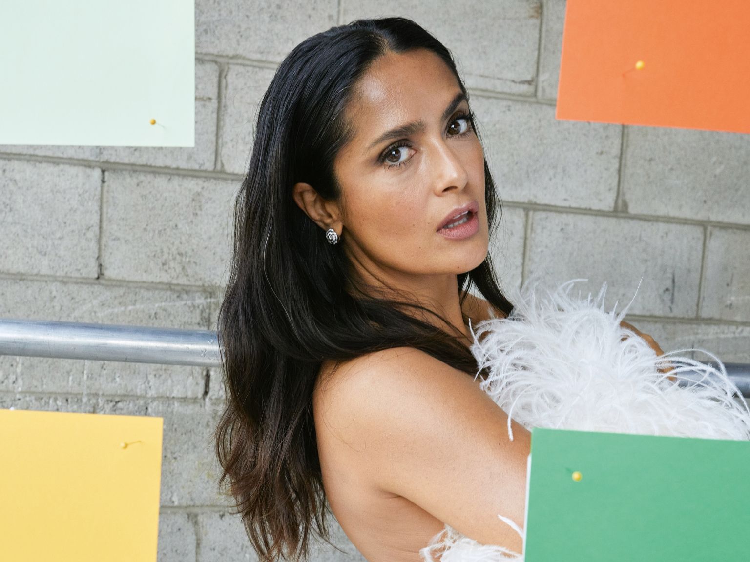 53-річна Сальма Хайєк здивувала знімком без макіяжу