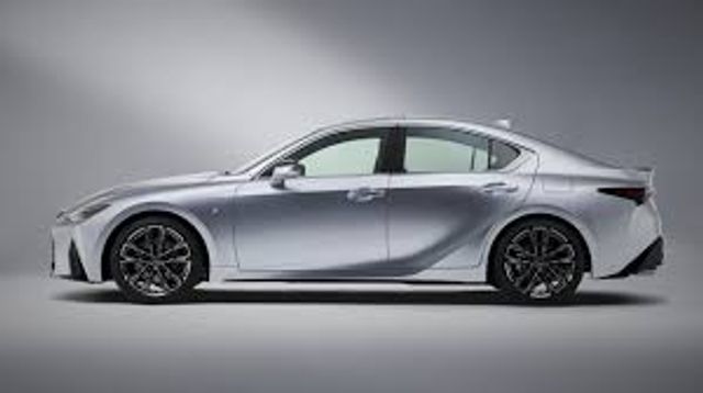 Новий Lexus IS 2021 розсекретили до прем'єри - фото 410504
