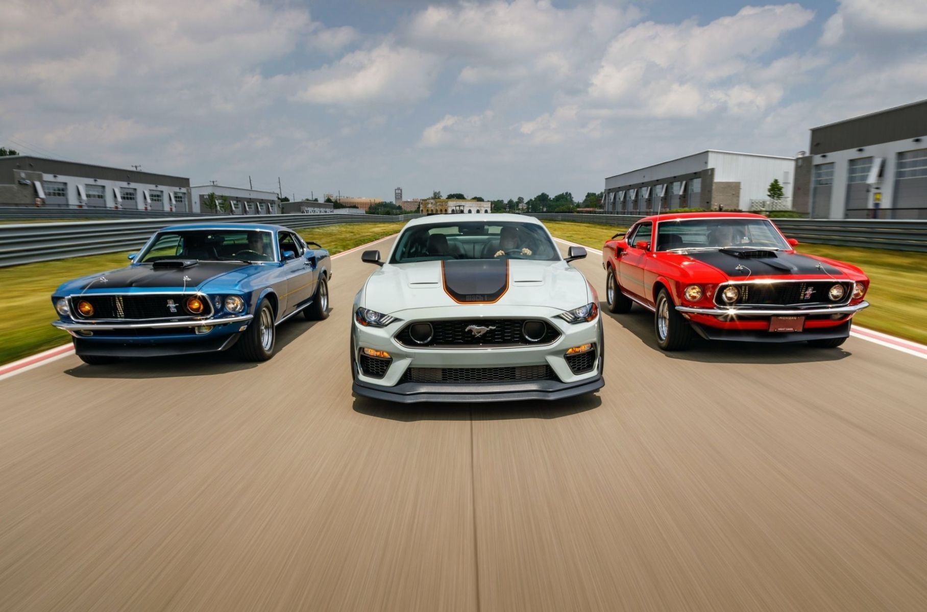 Ford презентував ефектний Mustang Mach 1 вперше за 15 років