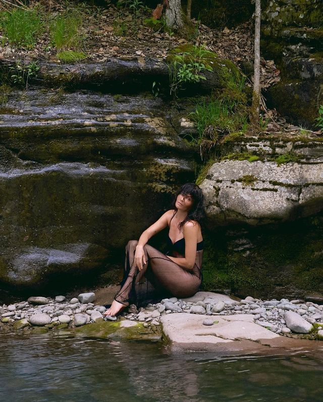 51-річна супермодель вразила мережу голою фотосесією (кадри 18+) - фото 411801