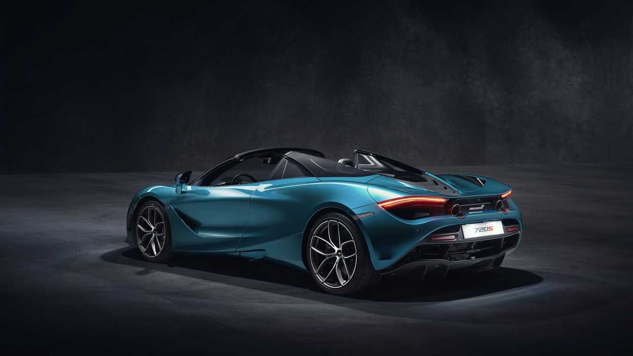 78-річний пенсіонер купив собі McLaren, щоб їздити на ньому до магазину