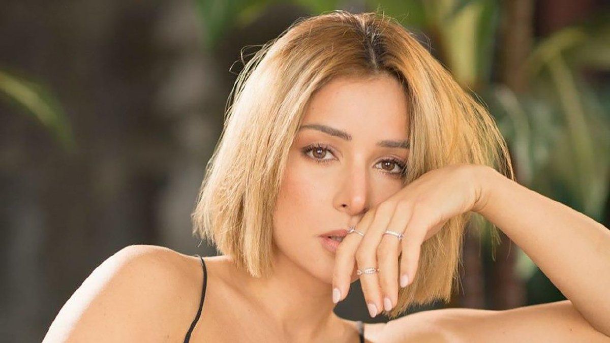 Злата Огневич похвалилася ідеальною розтяжкою