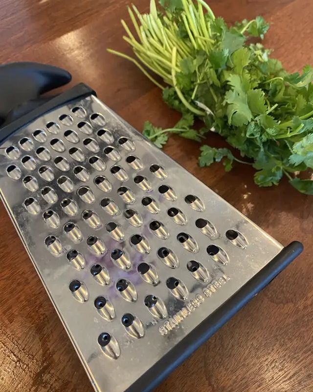 Домашні МакНагетси й алкогольний десерт: чи працюють кухонні відеолайфхаки з TikTok - фото 413020