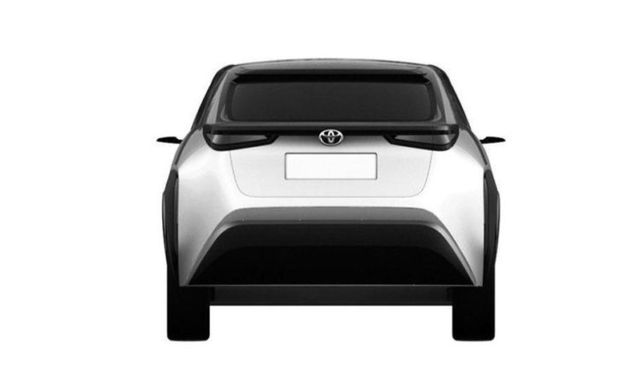 Новітні кросовери від Toyota показали на фото - фото 413117