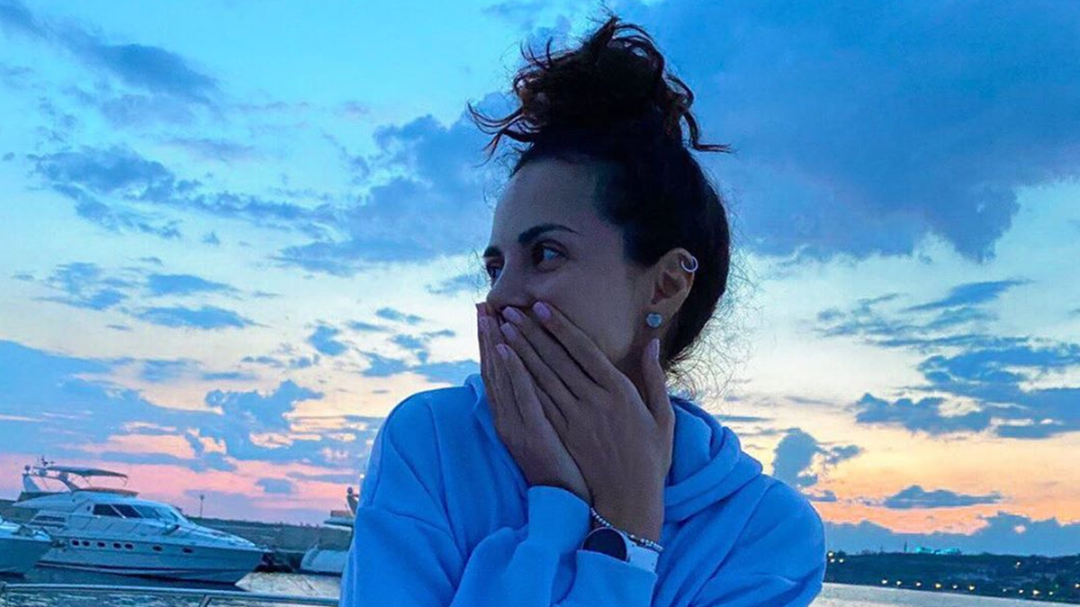 Настя Каменських завела мережу запальним ранковим танцем: відео