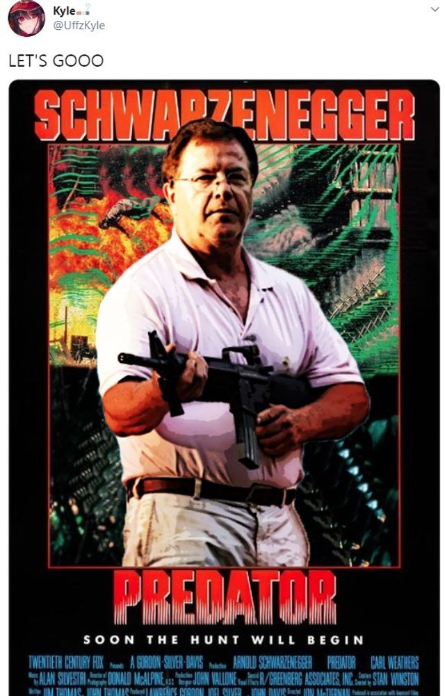 У США подружжя зі зброєю зустріло мітингувальників, і відразу ж стало зіркою мережі - фото 413152