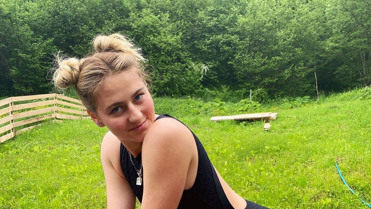 Юна українська тенісистка розбурхала мережу пікантним фото у бікіні