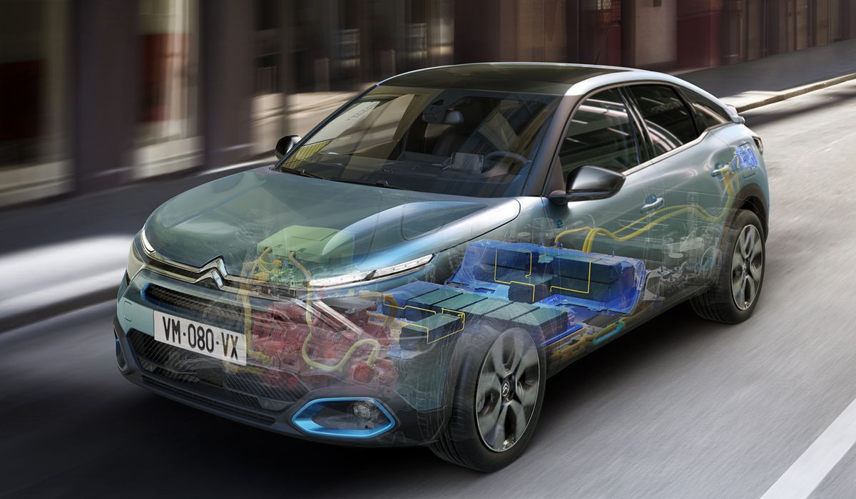 Citroen e-C4 - фото 1