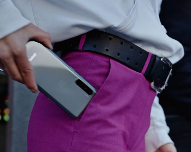 Так OnePlus Nord виглядатиме ззаду - фото 413952